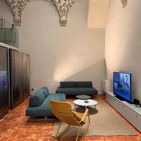 Bolove51, Un Loft Silenzioso Nel Cuore Della Citta 公寓